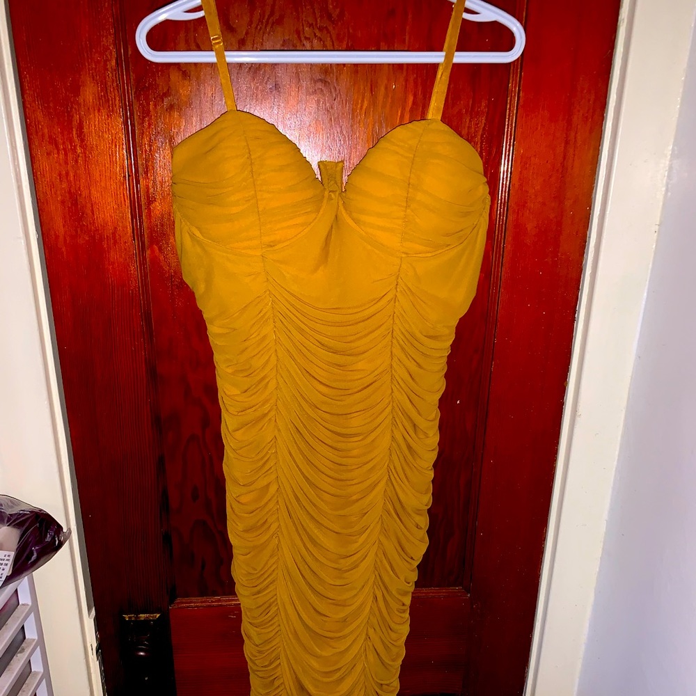 Sexy plus size mustard midi dress